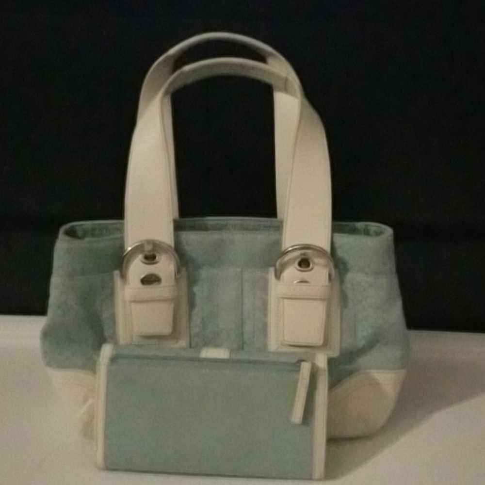 Set Medium Coach shoulder bag and wallet - Picture 3 of 7